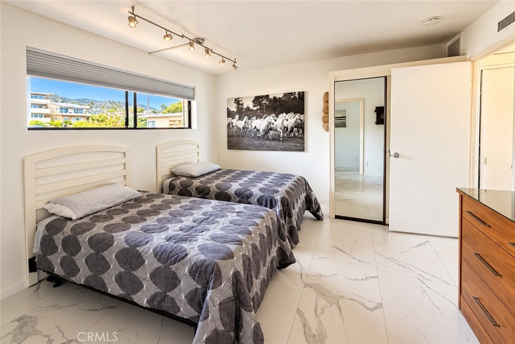 259 Lower Cliff 509, Laguna Beach CA 92651 - photo 16
