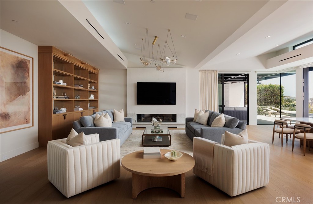 2595 Altamar, Laguna Beach CA 92651 - photo 9