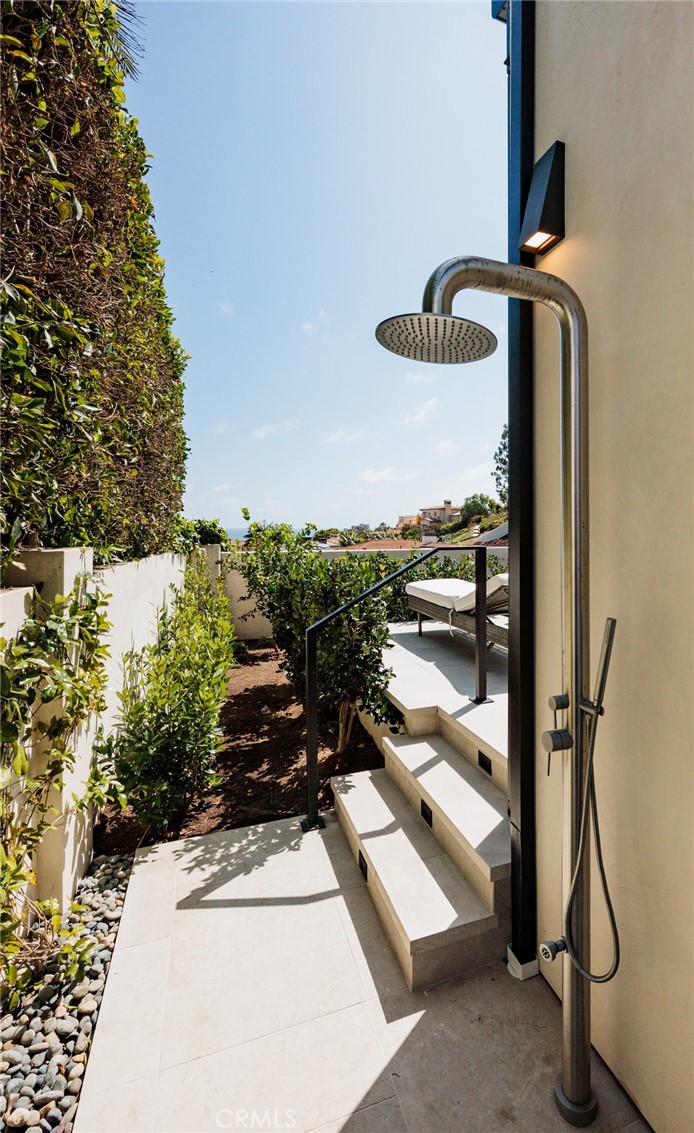 2595 Altamar, Laguna Beach CA 92651 - photo 49