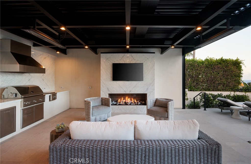 2595 Altamar, Laguna Beach CA 92651 - photo 50
