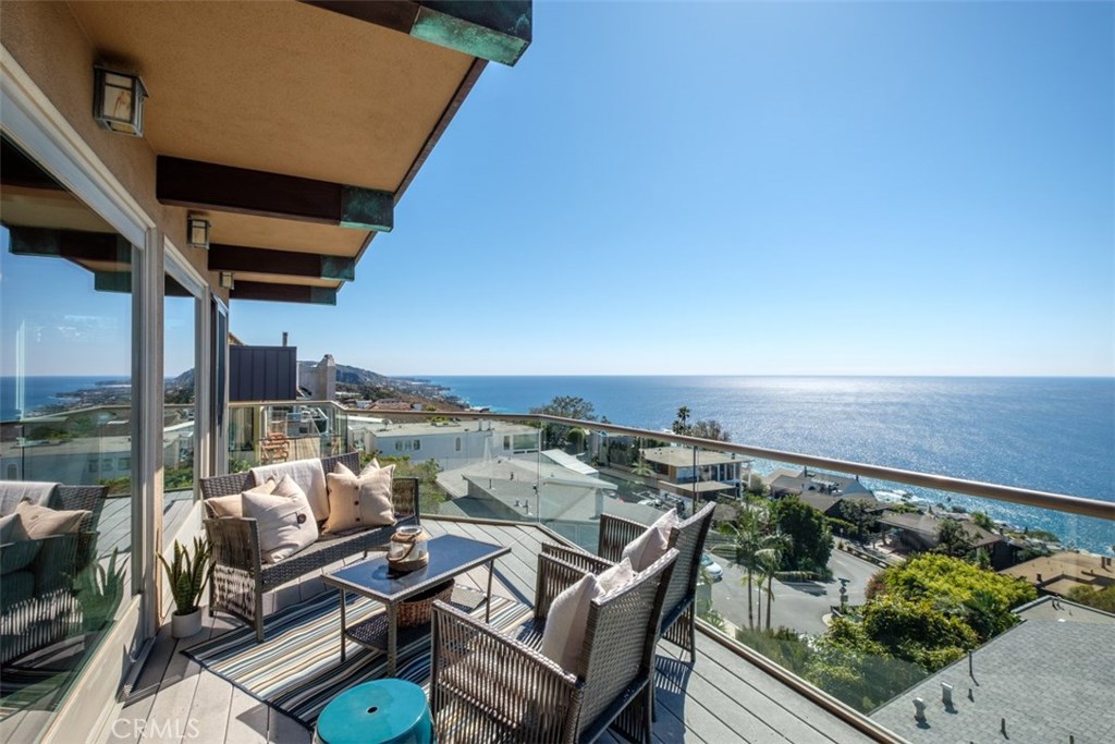 2595 Iris Way, Laguna Beach CA 92651 - photo 1