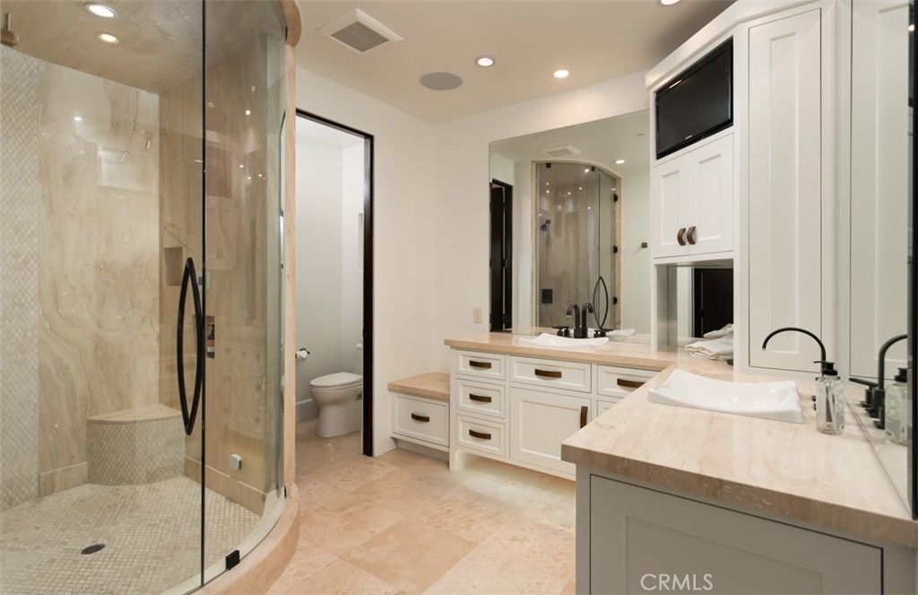 Primary Bath - 26 S La Senda Drive, Laguna Beach CA 92651 - photo 28