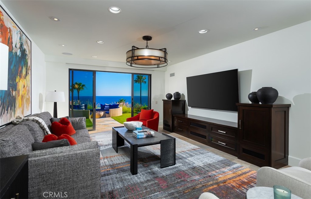Bonus room - 26 S La Senda Drive, Laguna Beach CA 92651 - photo 35