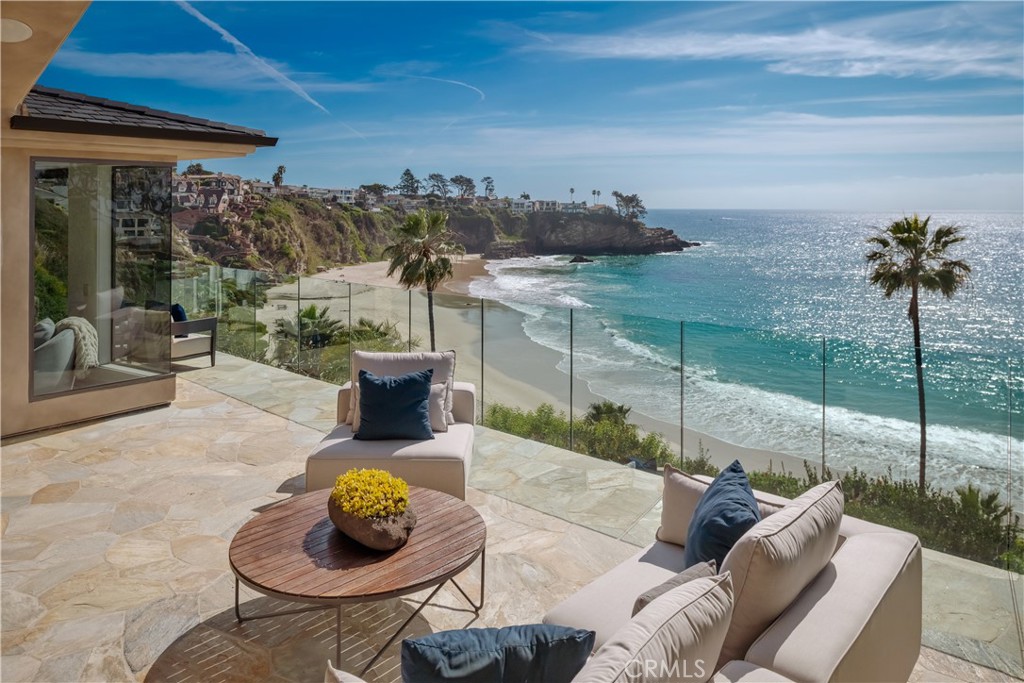 26 S La Senda, Laguna Beach CA 92651 - photo 17