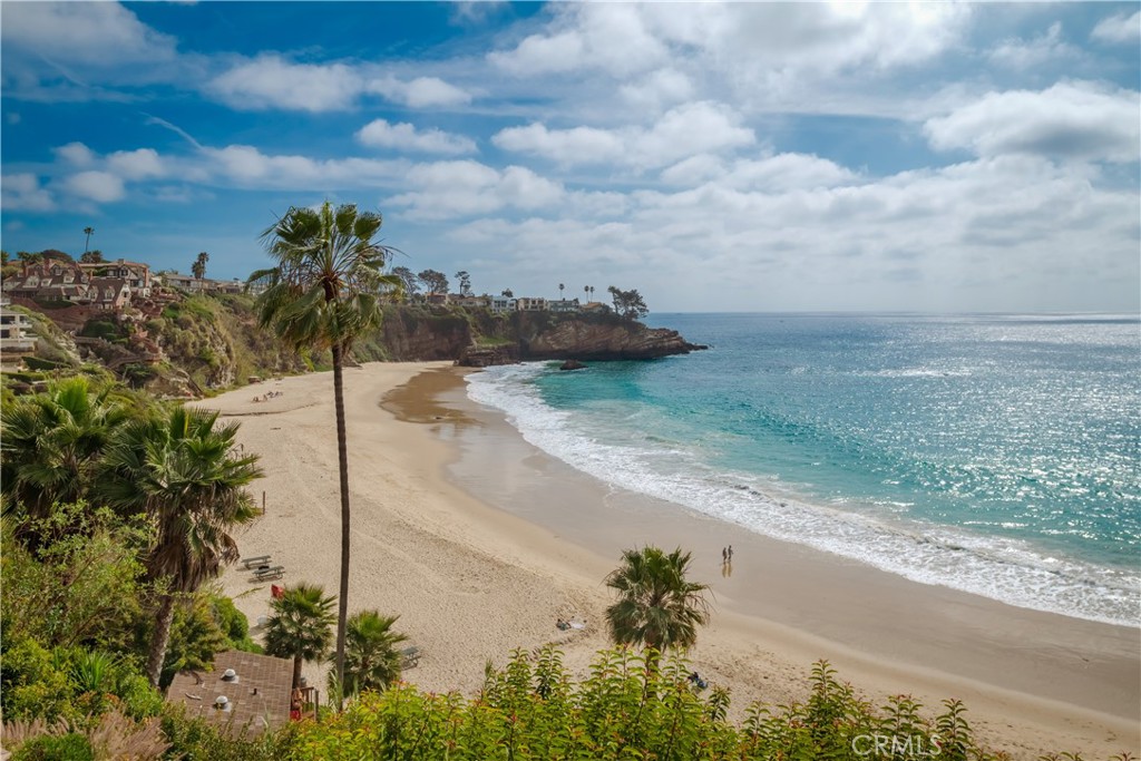 26 S La Senda, Laguna Beach CA 92651 - photo 20