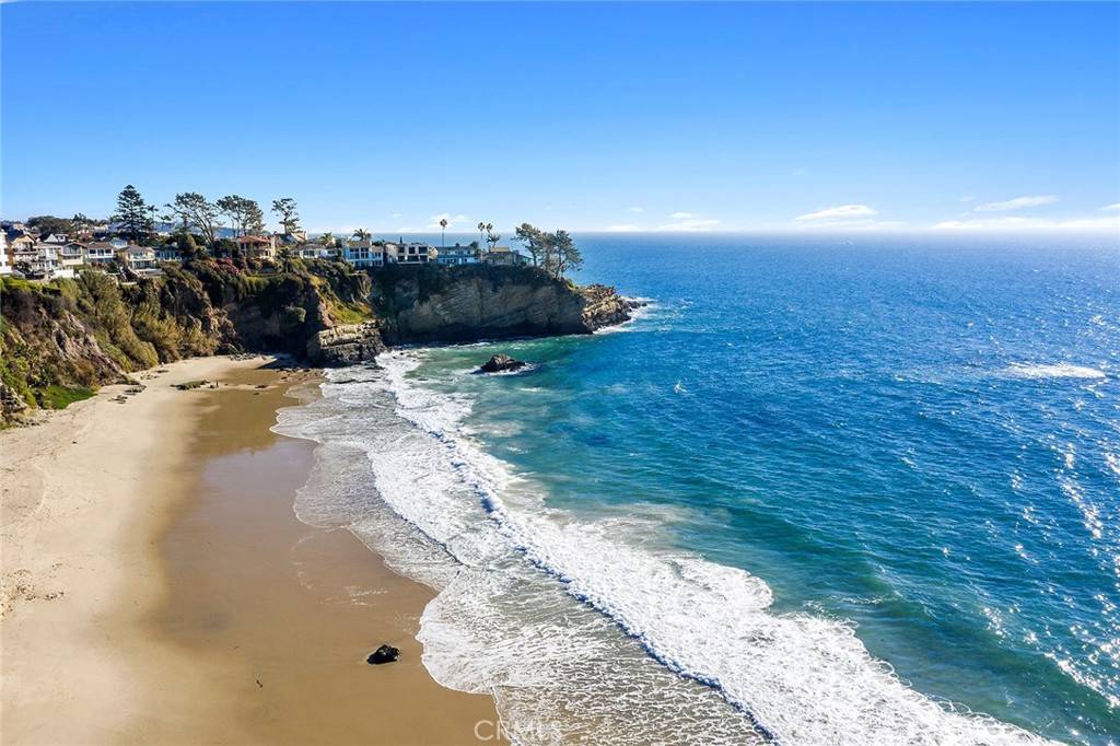 26 S Portola, Laguna Beach CA 92651 - photo 3