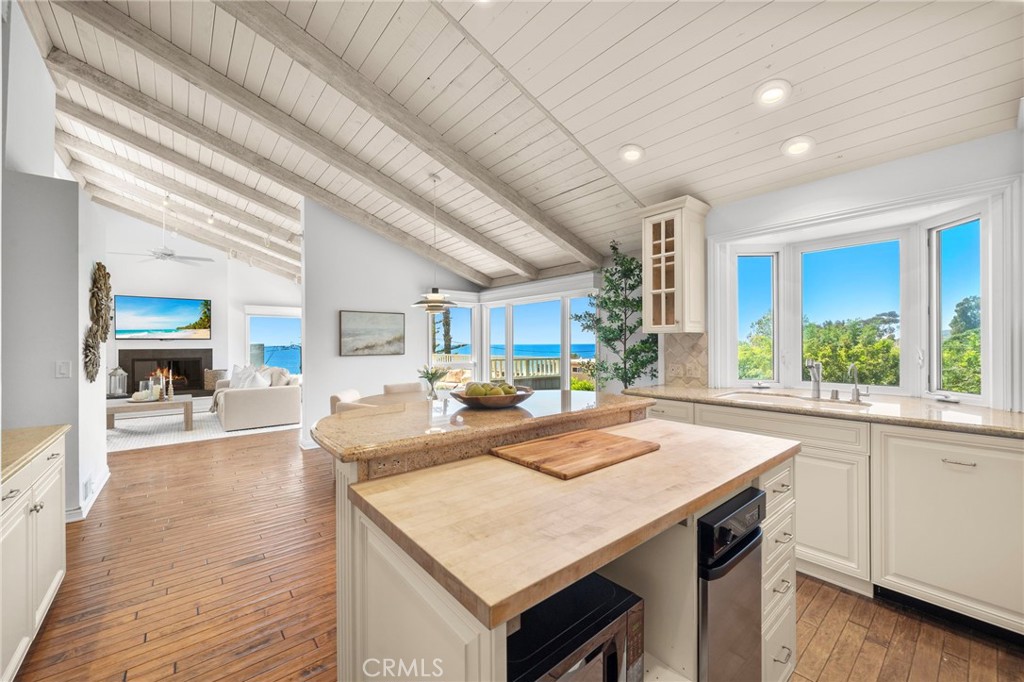 260 Arch, Laguna Beach CA 92651 - photo 9