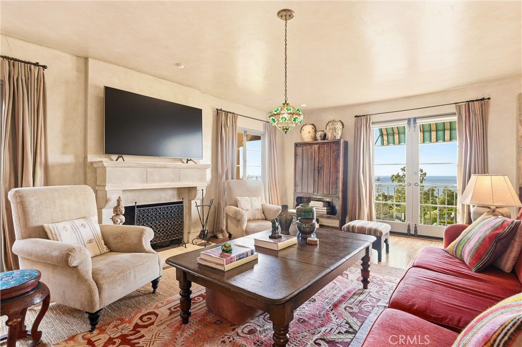 260 High, Laguna Beach CA 92651 - photo 4
