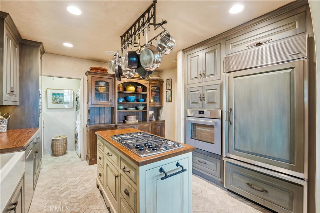 260 High, Laguna Beach CA 92651 - photo 10