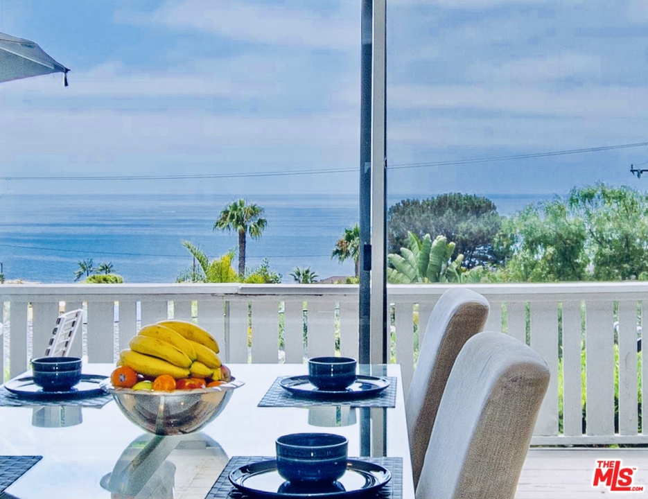 260 Viejo, Laguna Beach CA 92651 - photo 1