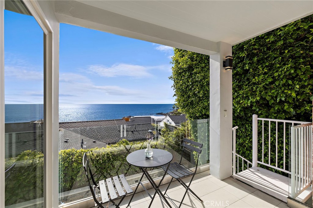 2609 Victoria Drive, Laguna Beach CA 92651 - photo 7