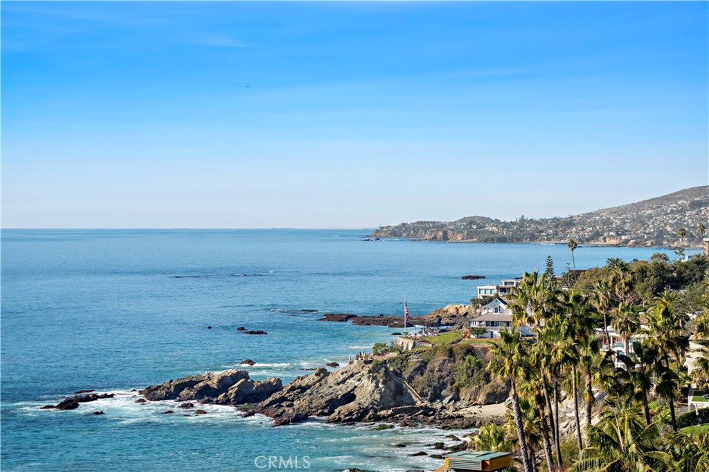 Breathtaking ocean, Catalina Island, white water and city lights views - 2613 Victoria Drive, Laguna Beach CA 92651 - photo 1