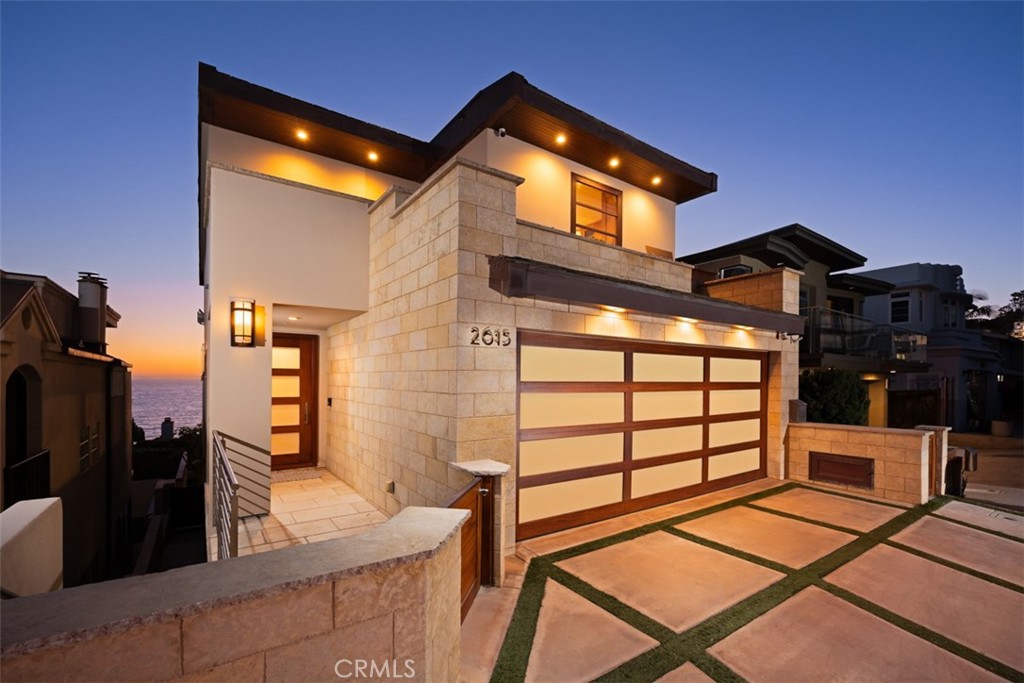 2615 Victoria, Laguna Beach CA 92651 - photo 3