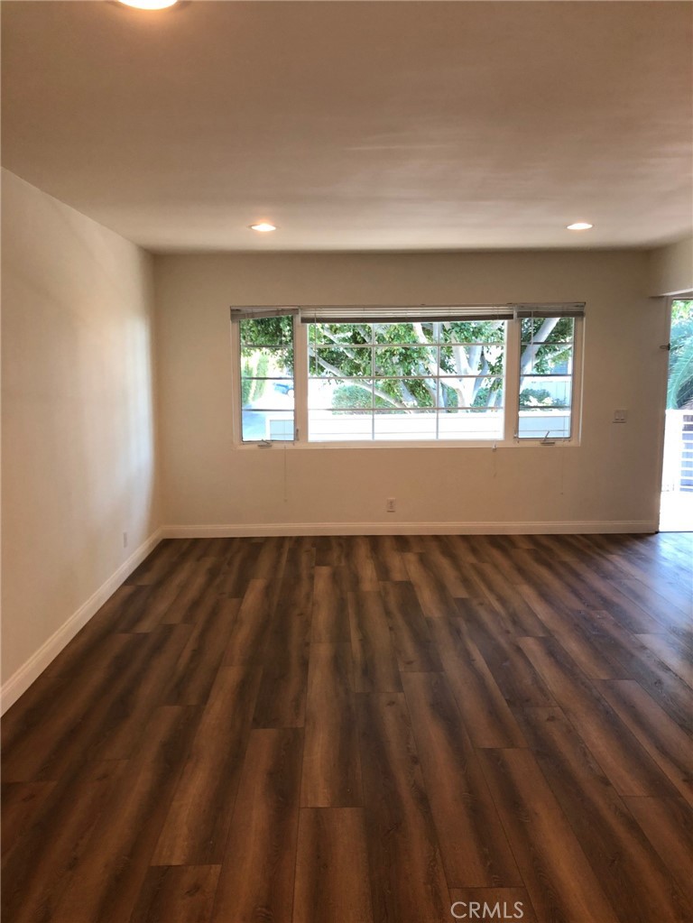 262 Ruby Street, Laguna Beach CA 92651 - photo 2