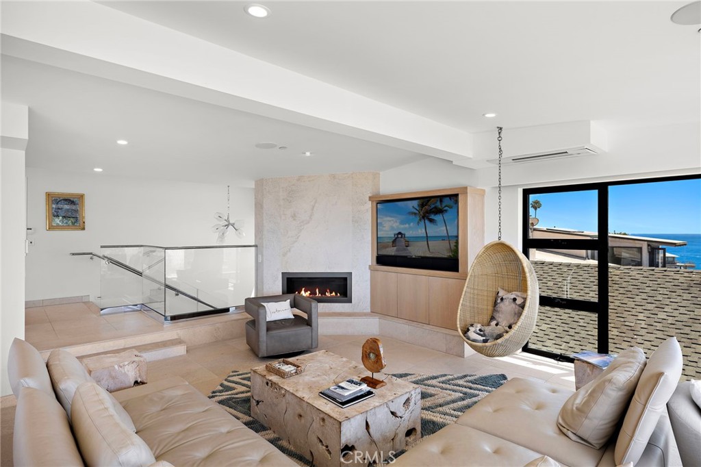 2629 Victoria Drive, Laguna Beach CA 92651 - photo 14