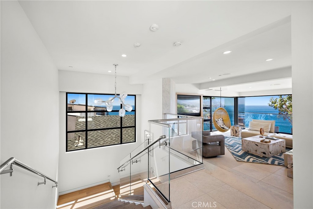 2629 Victoria Drive, Laguna Beach CA 92651 - photo 15