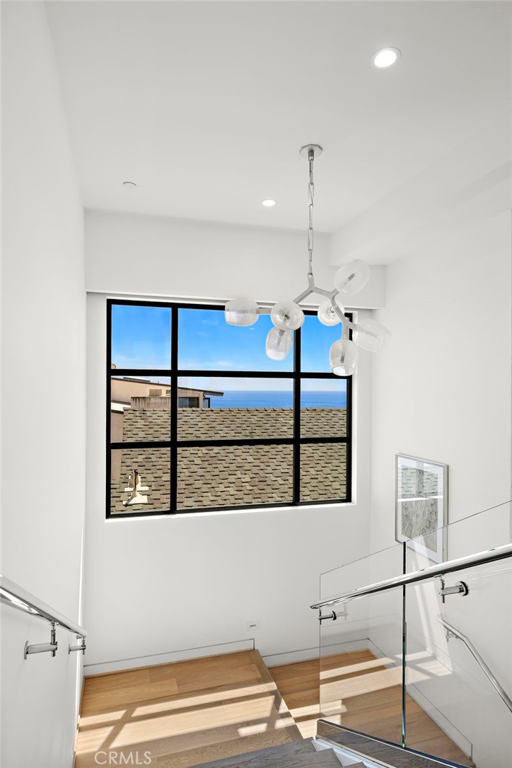 2629 Victoria Drive, Laguna Beach CA 92651 - photo 17