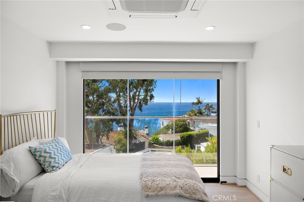 2629 Victoria Drive, Laguna Beach CA 92651 - photo 22