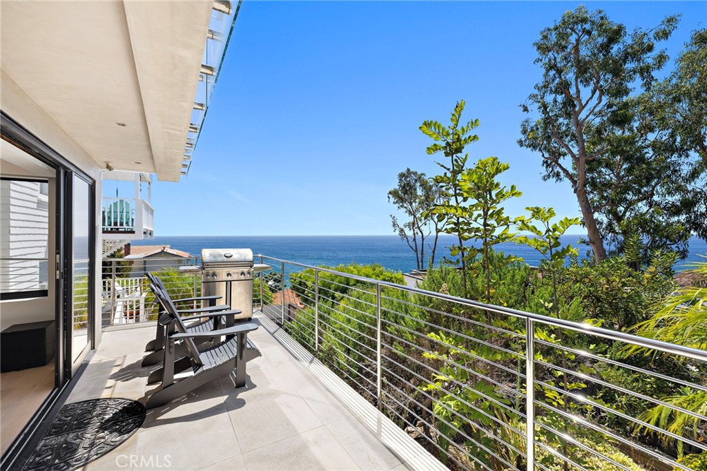 2629 Victoria Drive, Laguna Beach CA 92651 - photo 29