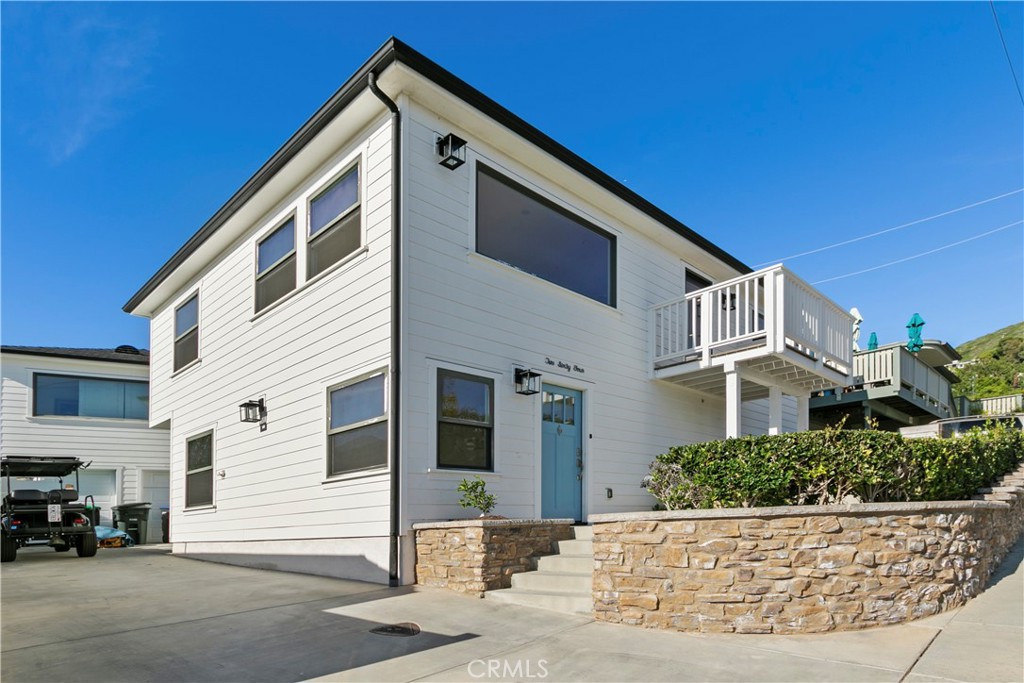 264 266 San Joaquin, Laguna Beach CA 92651 - photo 4
