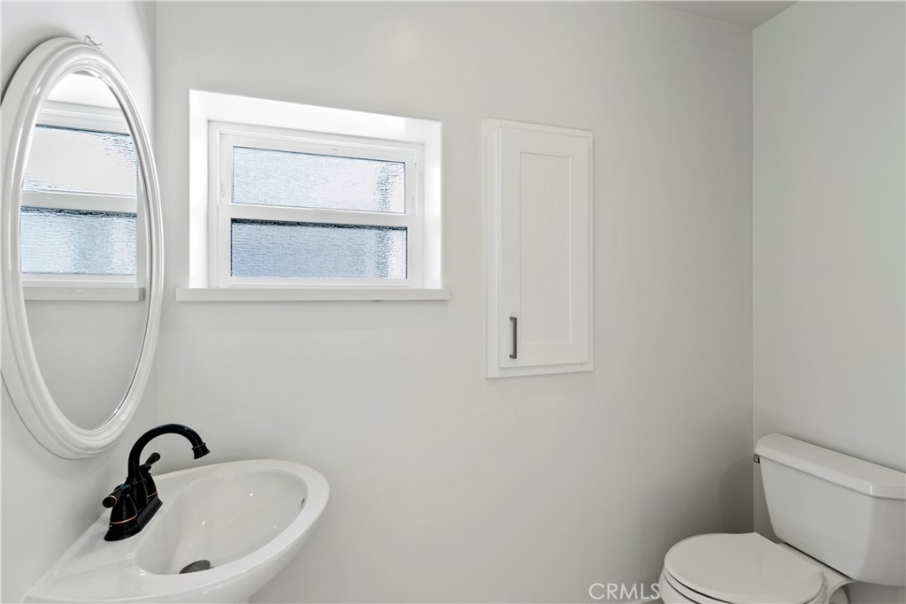 264 266 San Joaquin, Laguna Beach CA 92651 - photo 13