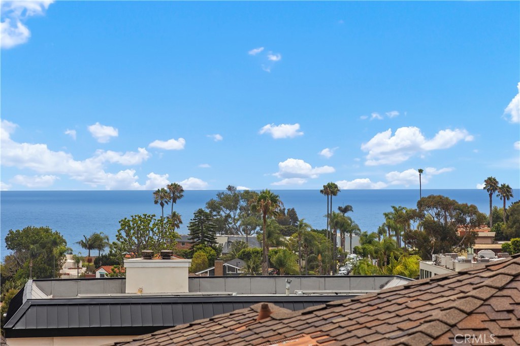 264 266 San Joaquin, Laguna Beach CA 92651 - photo 36
