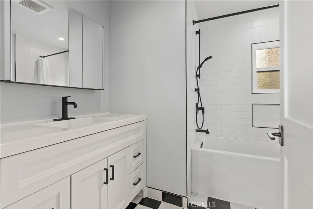 264 266 San Joaquin, Laguna Beach CA 92651 - photo 52
