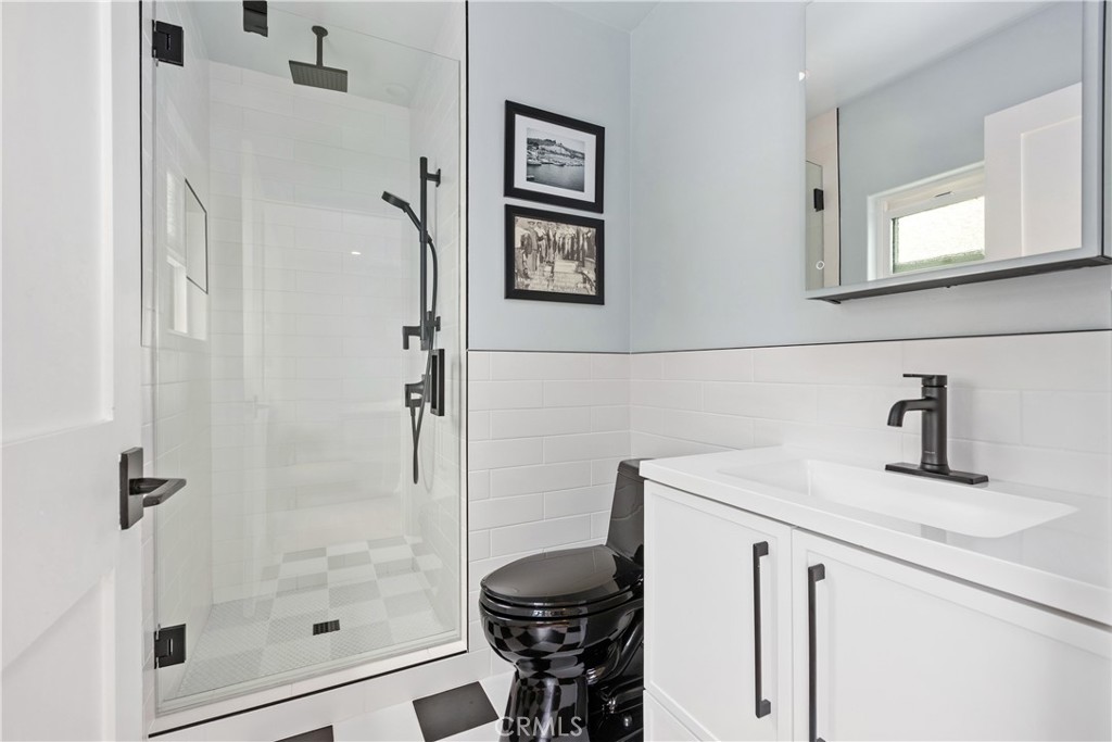 264 266 San Joaquin, Laguna Beach CA 92651 - photo 58