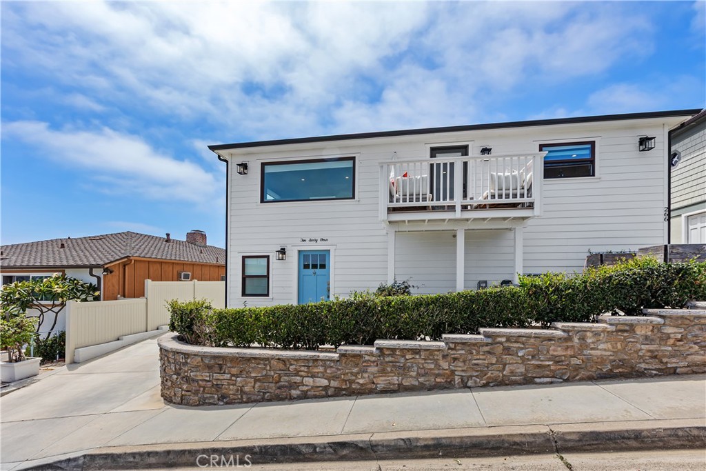 264 266 San Joaquin Street, Laguna Beach CA 92651 - photo 2
