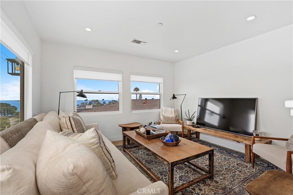 264 266 San Joaquin Street, Laguna Beach CA 92651 - photo 19
