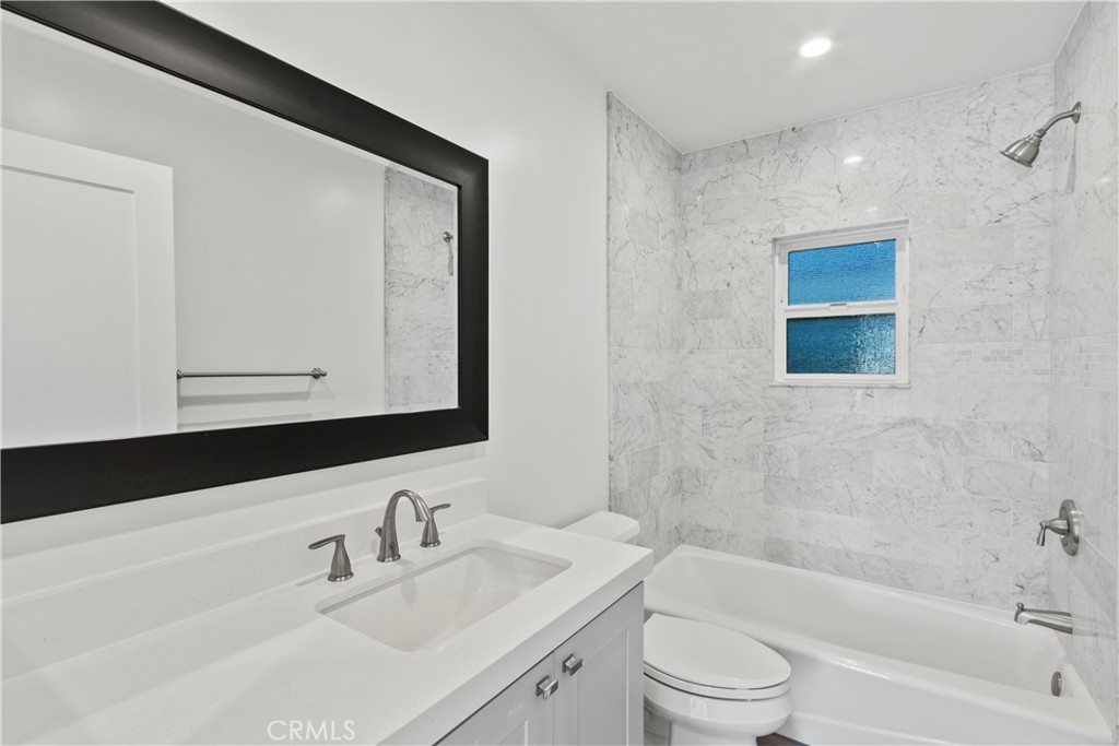 264 266 San Joaquin Street, Laguna Beach CA 92651 - photo 28