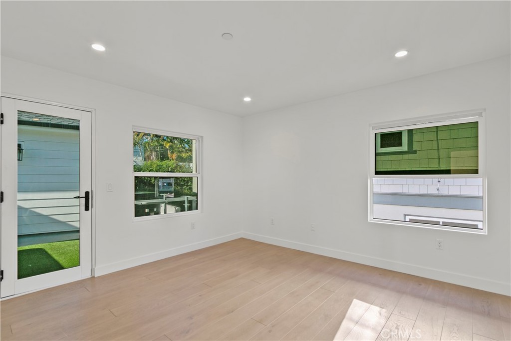 264 266 San Joaquin Street, Laguna Beach CA 92651 - photo 29