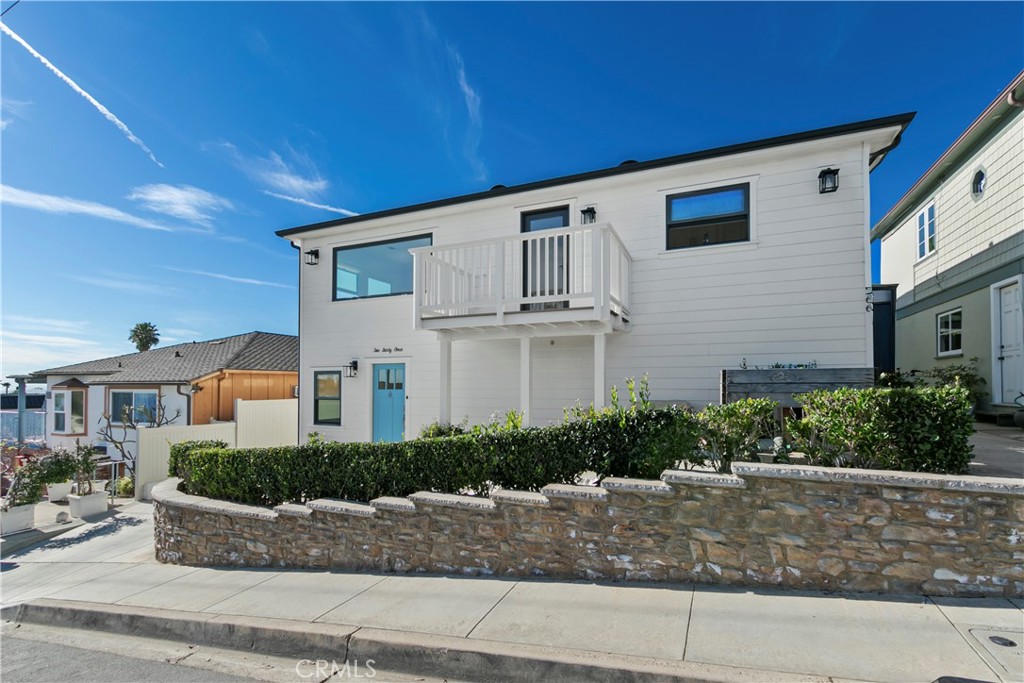 264 San Joaquin Street, Laguna Beach CA 92651 - photo 1