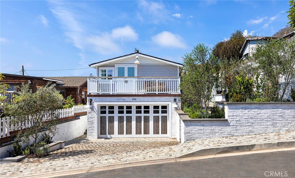 266 La Brea Street, Laguna Beach CA 92651 - photo 1