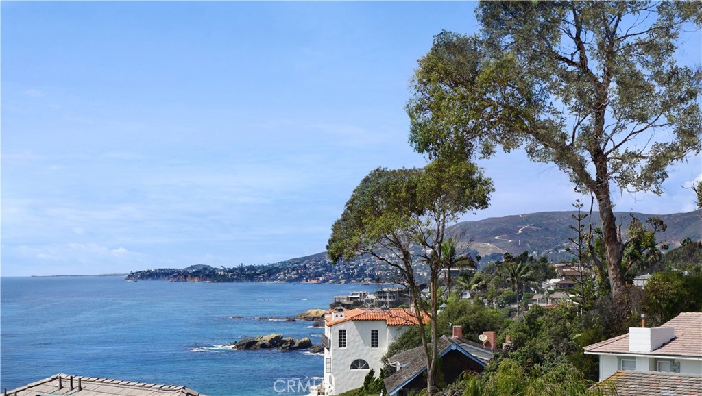 2664 Victoria Drive, Laguna Beach CA 92651 - photo 1