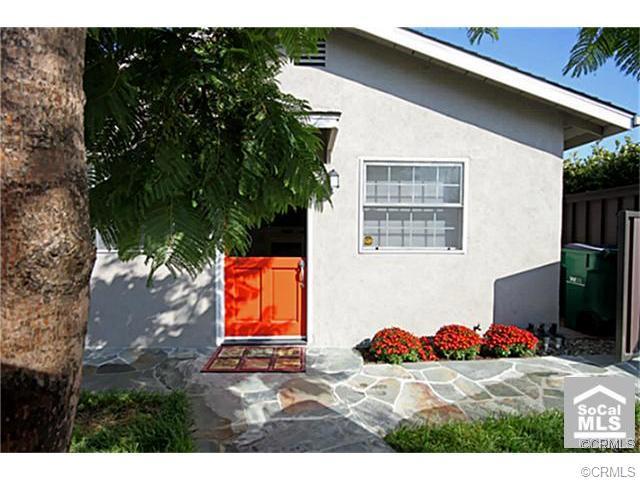Beautiful completely remodeled beach cottage just steps from the sand and walking distance to restaurants and shopping~ - 268 Cress Street, Laguna Beach CA 92651 - photo 1