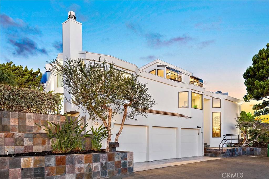 2690 Nido Way, Laguna Beach CA 92651 - photo 1