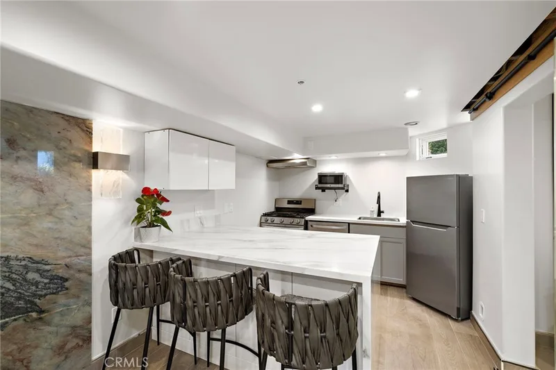 2699 Solana Way B, Laguna Beach, CA 92651