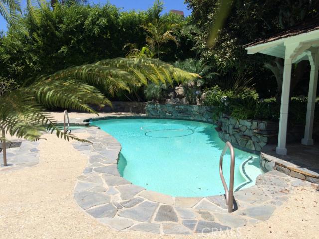 27 S Encino, Laguna Beach CA 92651 - photo 1