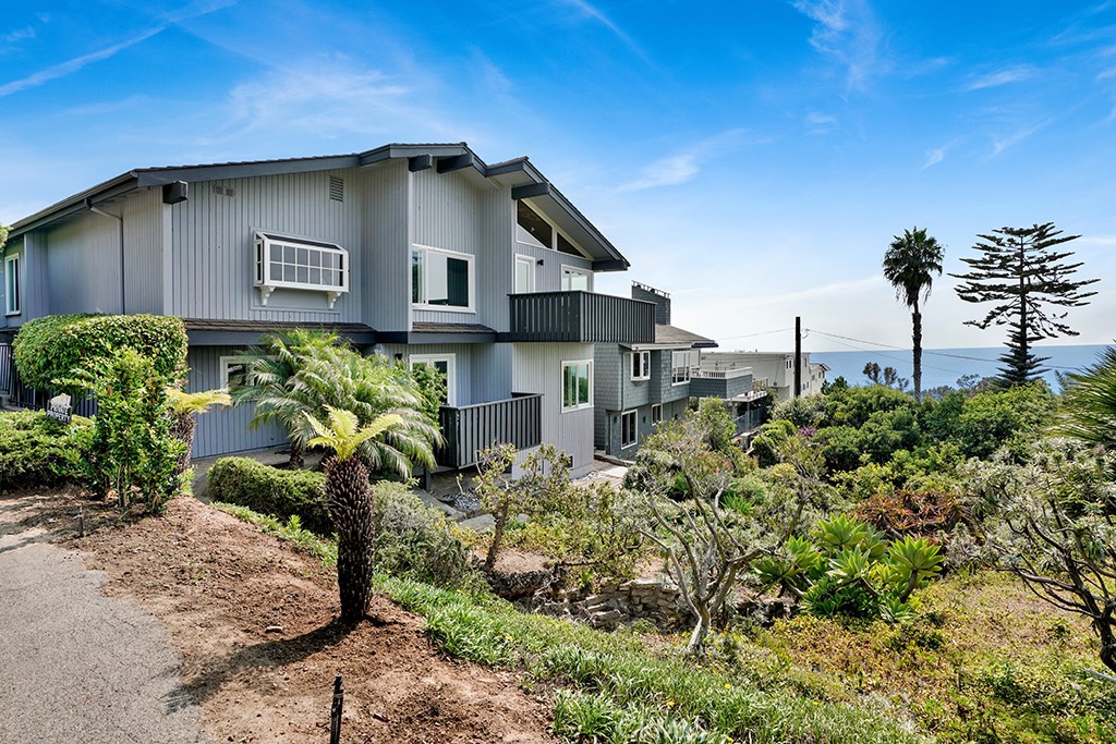 270 Arch, Laguna Beach CA 92651 - photo 1