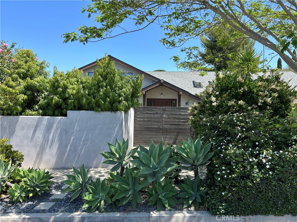2708 Temple Hills Drive, Laguna Beach CA 92651 - photo 1
