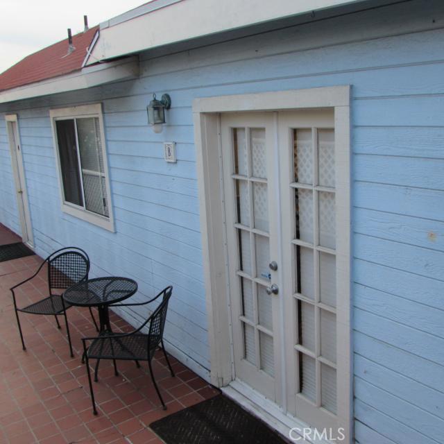 271 Lower Cliff Drive B, Laguna Beach CA 92651 - photo 1