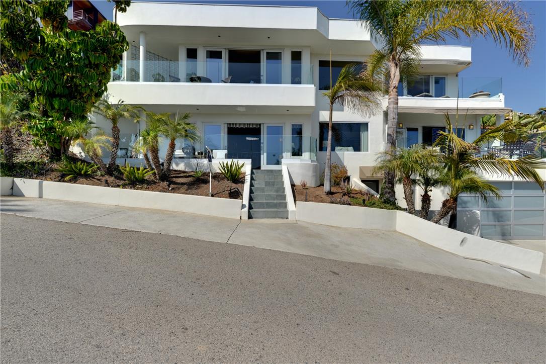 2712 Highland Way, Laguna Beach CA 92651 - photo 1