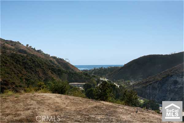 272 CANYON ACRES Drive, Laguna Beach CA 92651 - photo 1