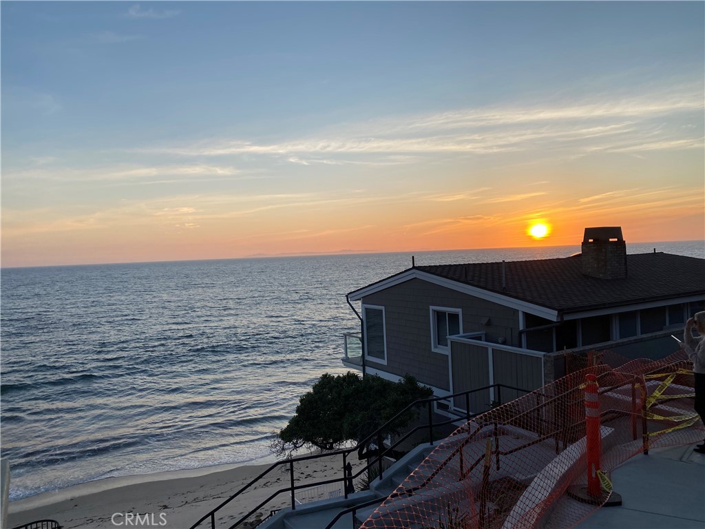 Woods Cove neighborhood views - 274 3 Diamond Street, Laguna Beach CA 92651 - photo 26