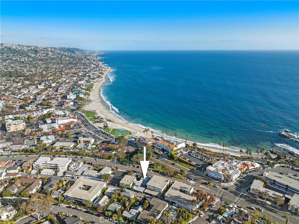 274 Cliff Drive 6, Laguna Beach CA 92651 - photo 1