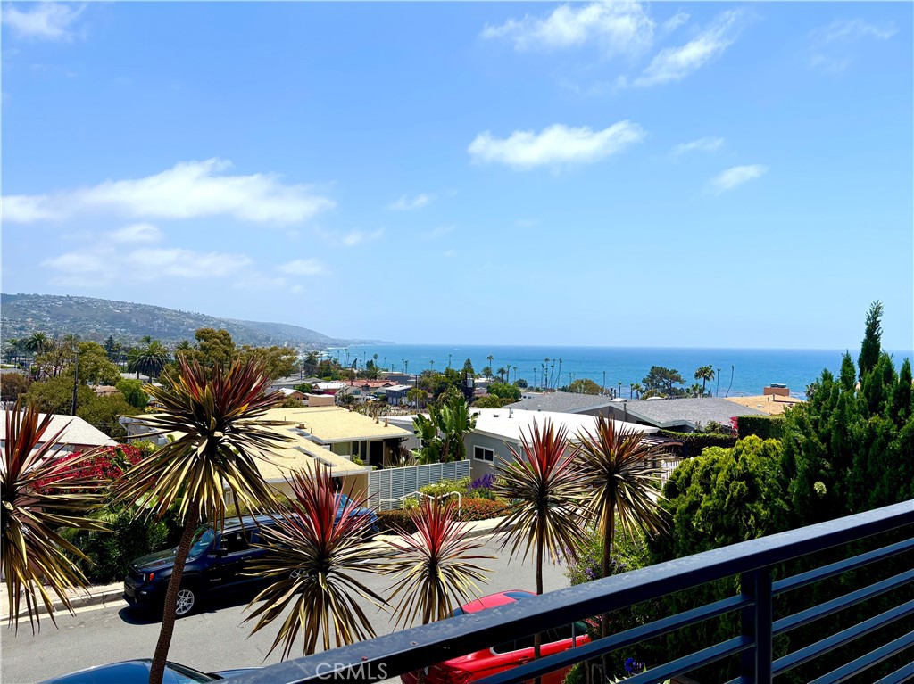 Great North Laguna Location With Stunning Ocean Views! - 274 Grandview Street A, Laguna Beach CA 92651 - photo 1