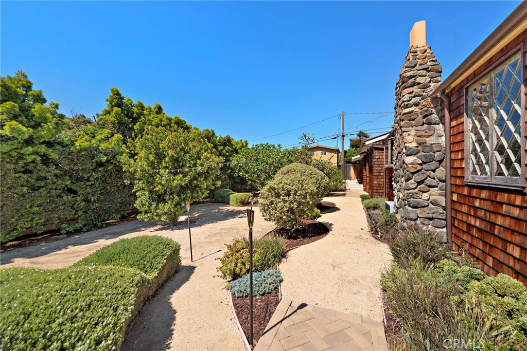 274 Wave Street, Laguna Beach CA 92651 - photo 4