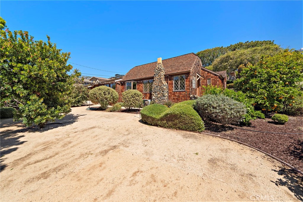 274 Wave Street, Laguna Beach CA 92651 - photo 5
