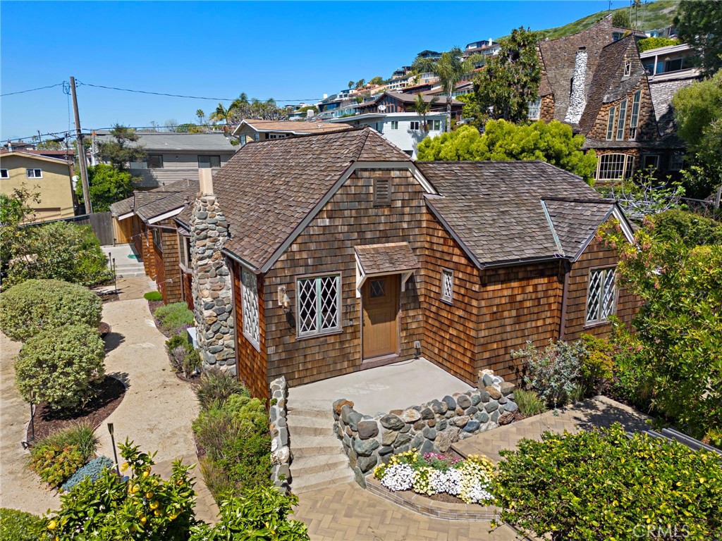 274 Wave Street, Laguna Beach CA 92651 - photo 24